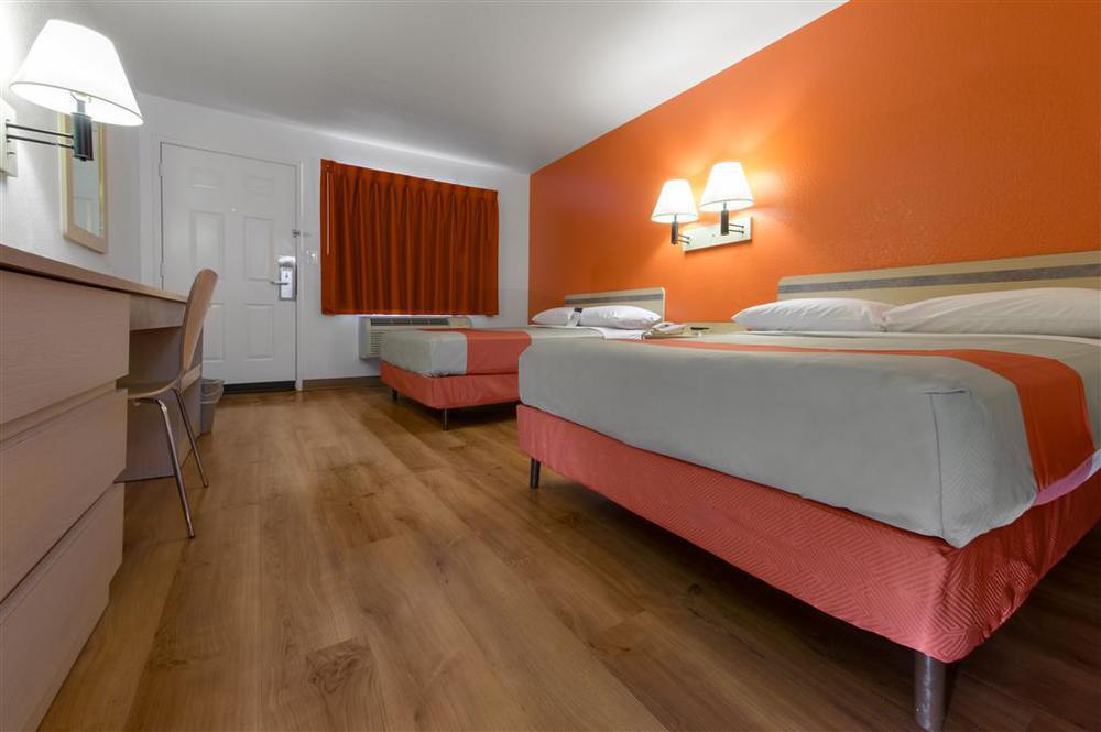 Motel 6-Chino, Ca - Los Angeles Area Phòng bức ảnh