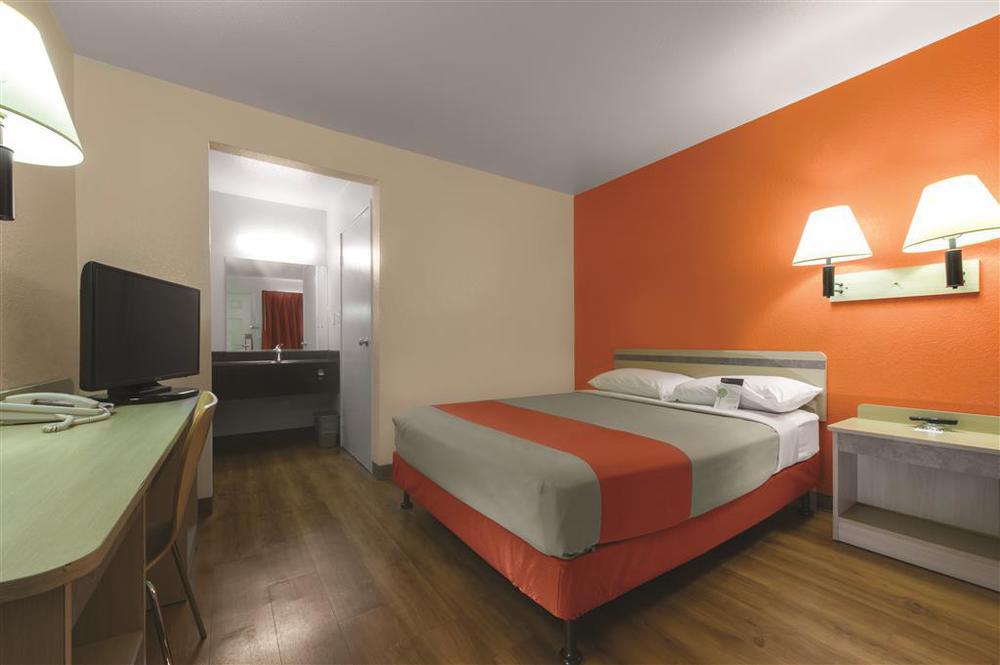 Motel 6-Chino, Ca - Los Angeles Area Phòng bức ảnh
